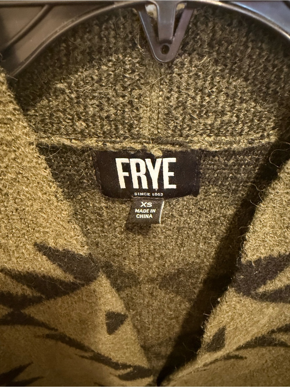FRYE Olive and Black Southwestern Geometric Open-Front Cardigan - Picture 3 of 9